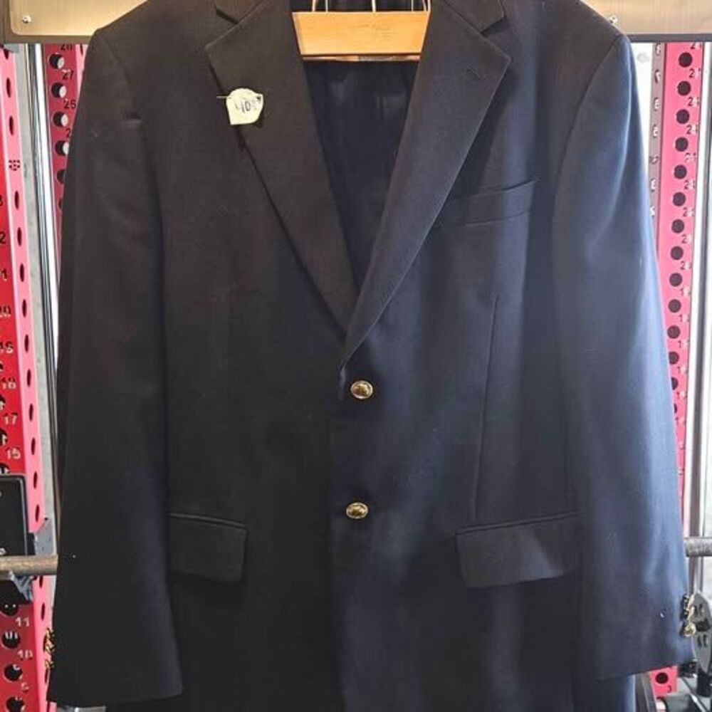 Stafford Navy Blue Blazer Size 40R with Gold Buttons